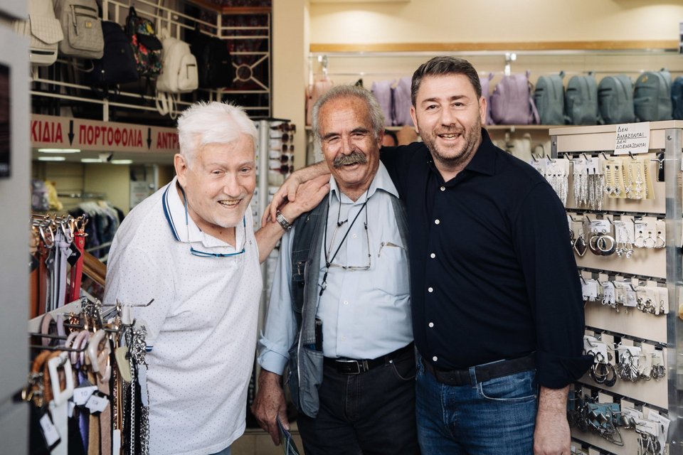 Την άμεση ανακατεύθυνση πόρων του Ταμείου Ανάκαμψης στο ΕΣΥ υποσχέθηκε ο Ν. Ανδρουλάκης