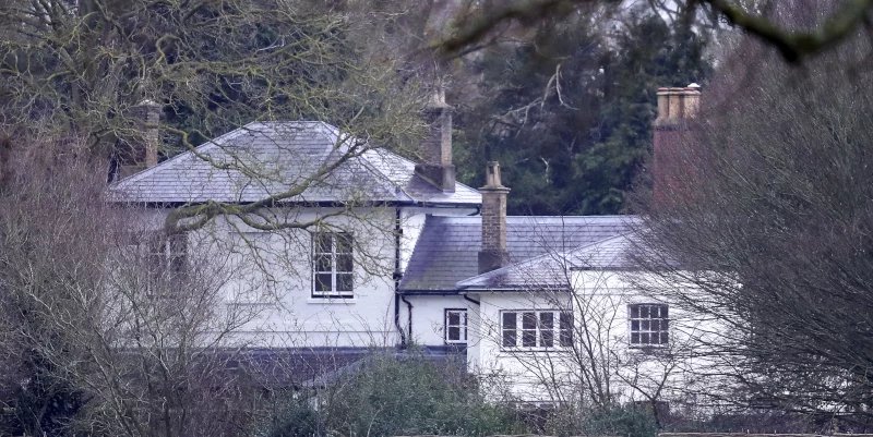 To Frogmore Cottage