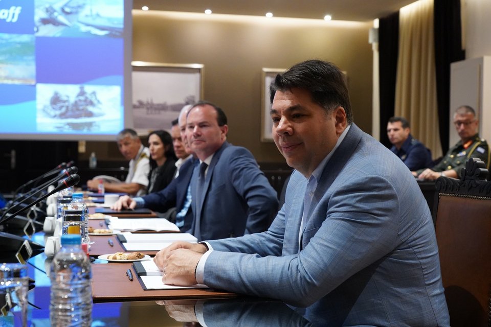 Αντιπροσωπεία του Κογκρέσου των ΗΠΑ πραγματοποίησε επίσκεψη στο ΓΕΕΘΑ