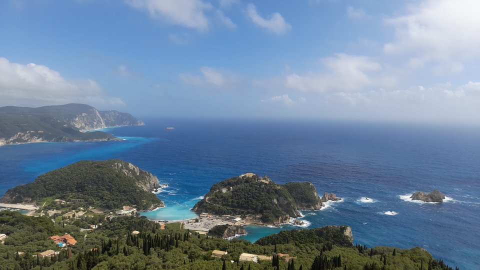 Πανέμορφο τοπίο από το νησί της Κέρκυρας