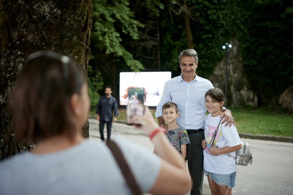 Ο Κυριάκος Μητσοτάκης στα Γιάννενα -Φωτογραφία: Δημήτρης Παπαμήτσος/Γρ. Τύπου ΝΔ