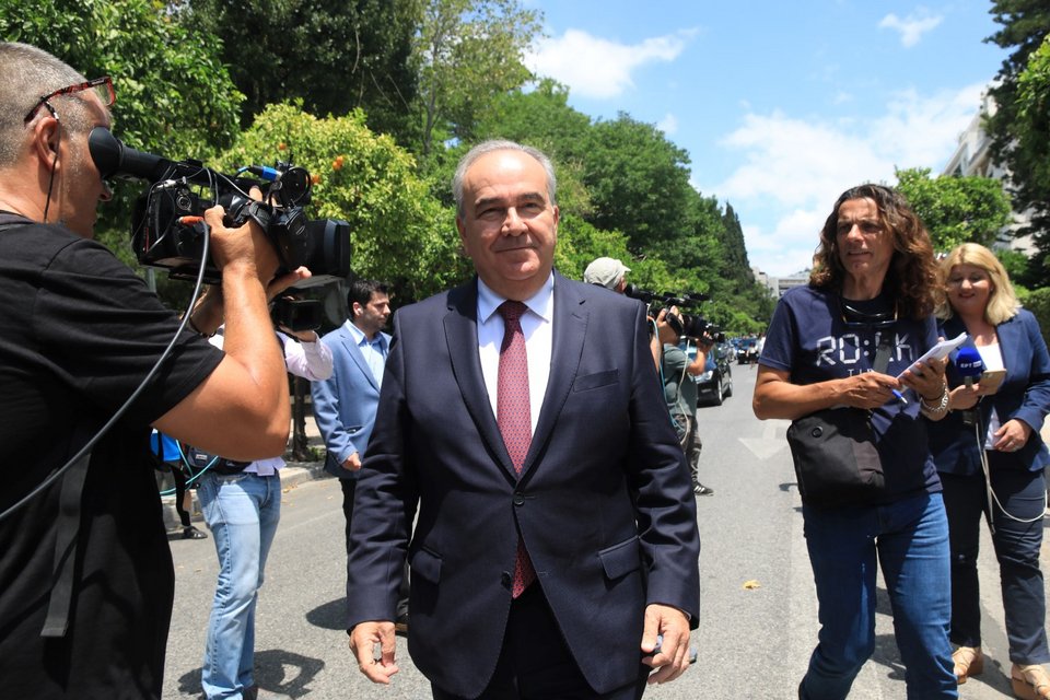 Ο νέος αναπληρωτής υπουργός Οικονομικών Νίκος Παπαθανάσης