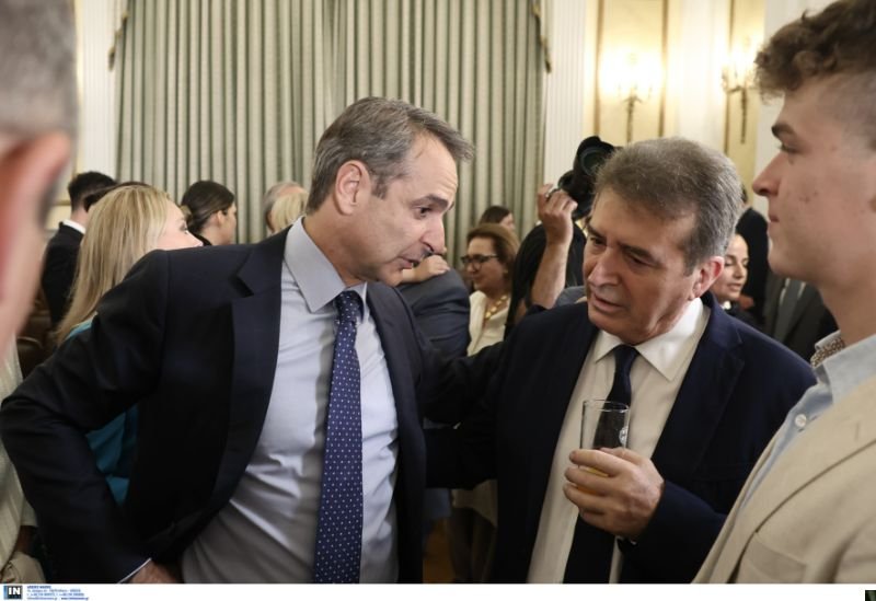 Ο Μ. Χρυσοχοΐδης σε ειδική αποστολή στο υπουργείο Υγείας, έναν τομέα που επανειλημμένα ο πρωθυπουργός έχει θέσει ως προτεραιότητα της τετραετίας. 