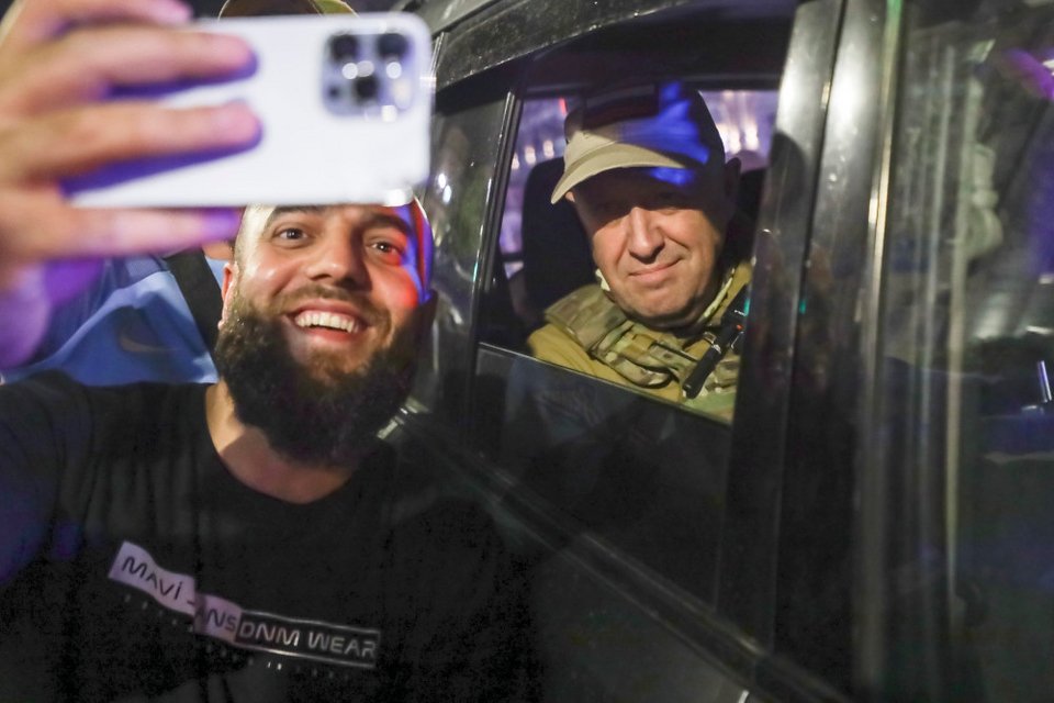Ο Πριγκόζιν φεύγοντας από το Ροστόφ / Φωτογραφία: AP Photos