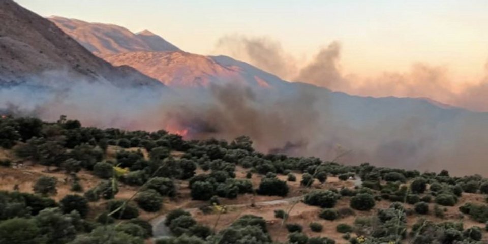 Φωτιά στη Ρόδο