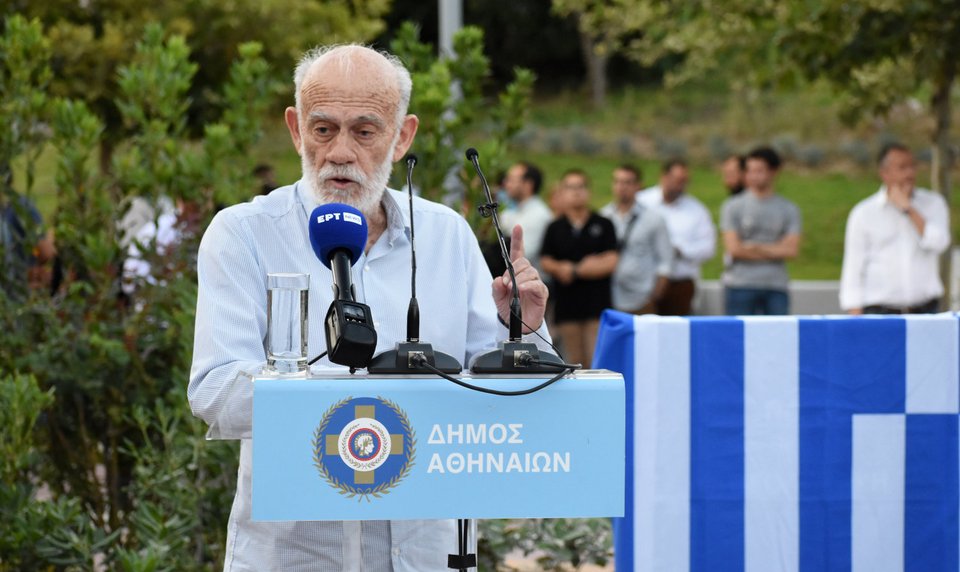 Ο Γιώργος Λιάνης, επιστήθιος φίλος του Μίκη Θεοδωράκη