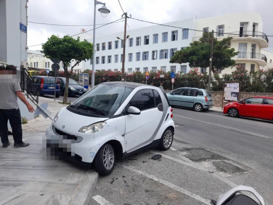 Το σημείο που σημειώθηκε το τροχαίο στη Σύρο / Φωτογραφία cyclades24.gr