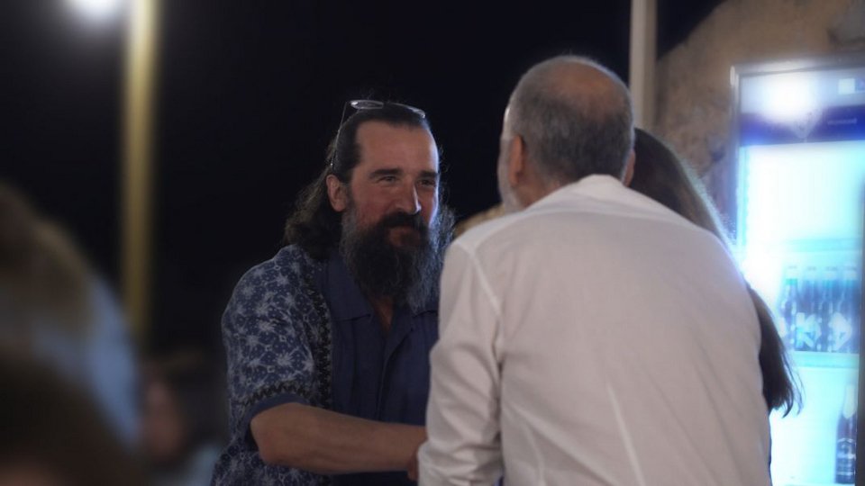 Ο Πέτρος Νούσιας θα υποδυθεί ένα πειρατή/ Φωτογραφία: Ρούλα Μονιάκη