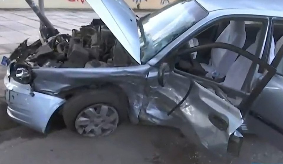 Το δεύτερο όχημα, στο οποίο επέβαινε ένας άνδρας / Φωτογραφία: ΣΚΑΪ