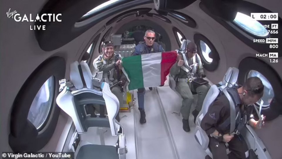 Πηγή: Youtube screenshot, Virgin Galactic