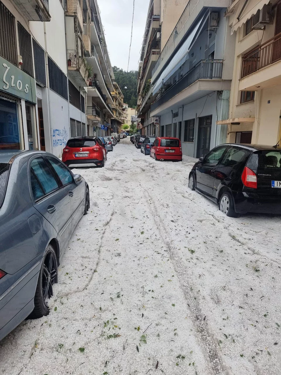 Χαλάζι στα Ιωάννινα / Φωτογραφία: Facebook