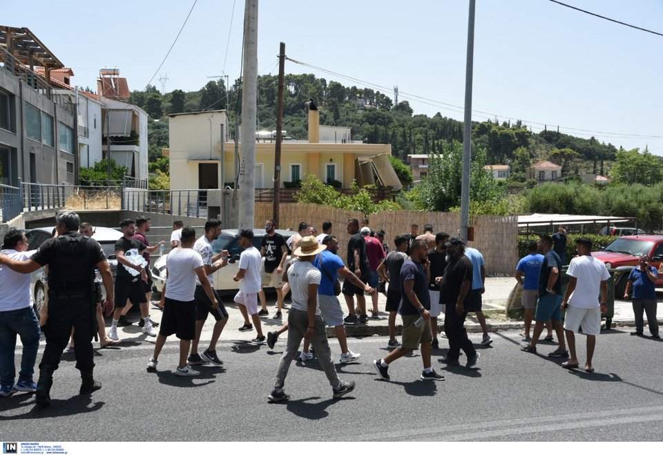 Τραγωδία στην Περιμετρική της Πάτρας από την κατάρρευση τμήματος γέφυρας -Νεκροί, τραυματίες και εγκλωβισμένοι