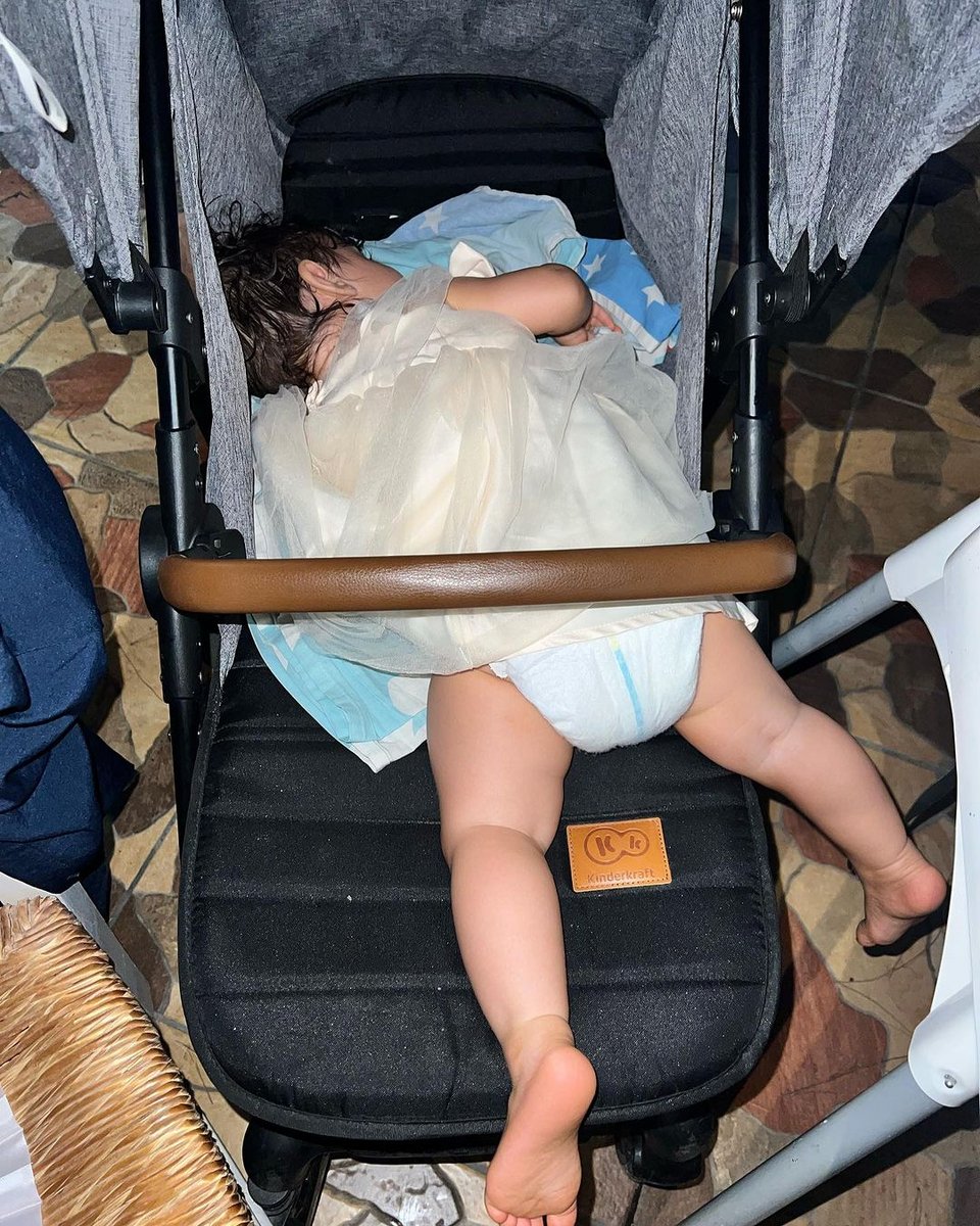 Ο Κωνσταντίνος Βασάλος πόσταρε την βαφτιστήρα του και όλοι σχολίασαν ότι είναι... ολόιδιοι!