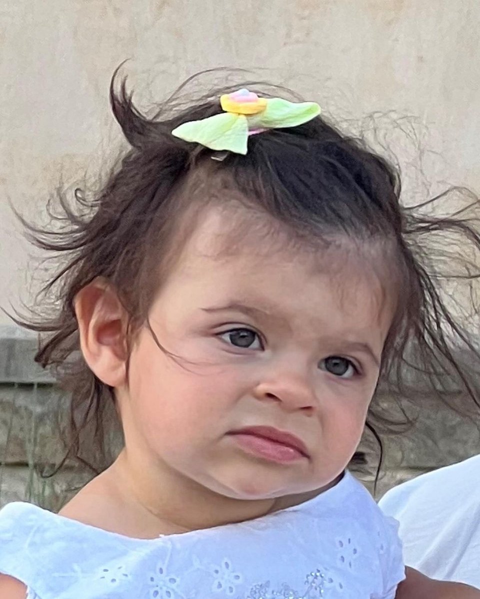 Ο Κωνσταντίνος Βασάλος πόσταρε την βαφτιστήρα του και όλοι σχολίασαν ότι είναι... ολόιδιοι!