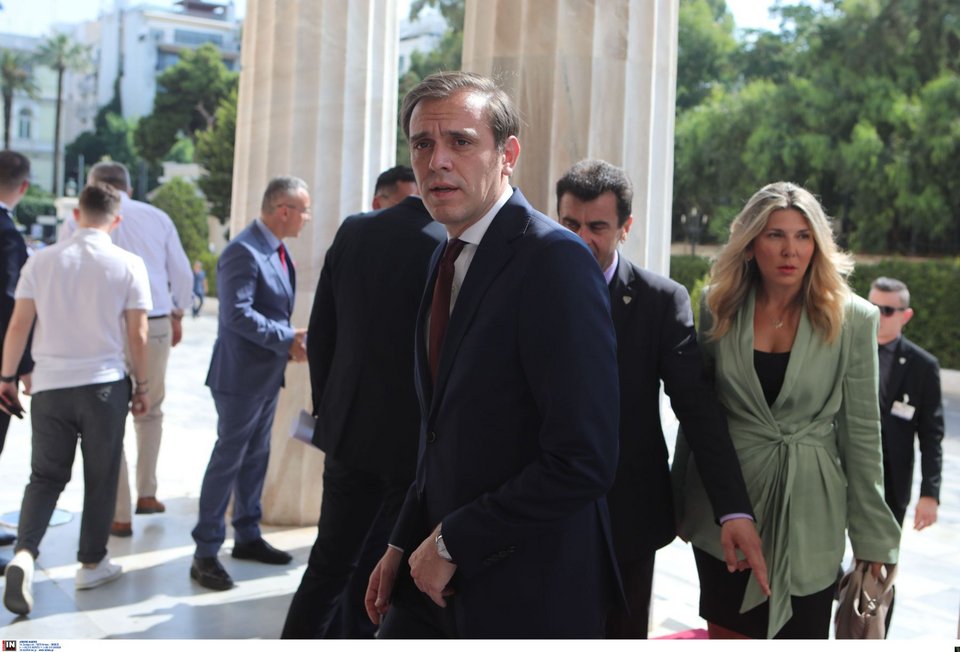 Ο βουλευτής του ΠΑΣΟΚ Δημήτρης Μάντζος 