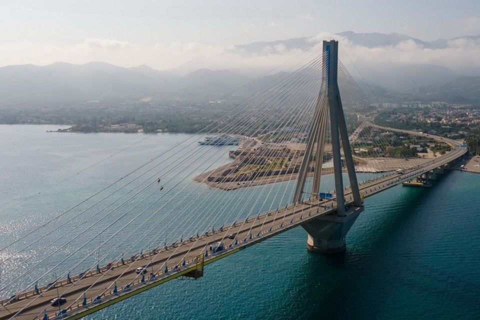 Φωτογραφία: gefyra.gr