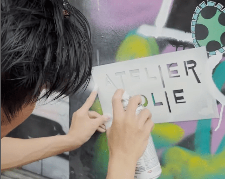 Το «Atelier Jolie» θα χρησιμεύσει ως εργαστήριο για ράφτες και τεχνίτες