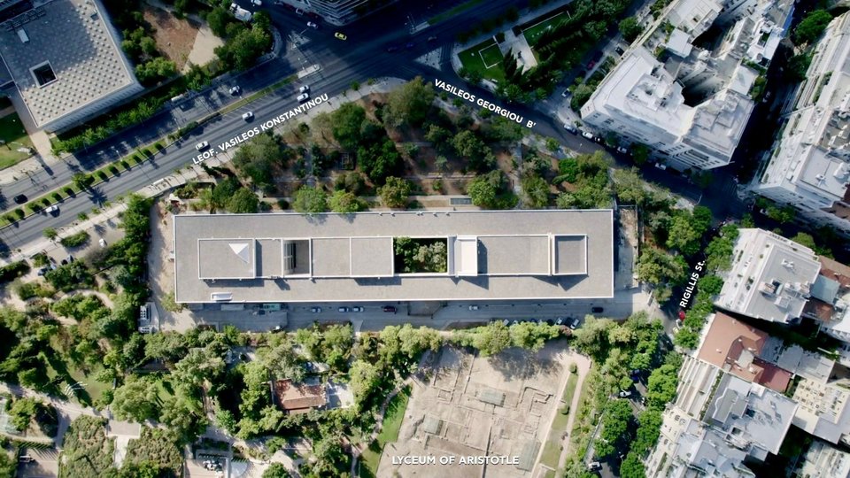 Ένα τετράγωνο πρασίνου 9 στρεμμάτων