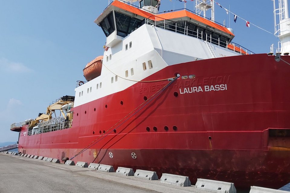 Το ωκεανογραφικό σκάφος Laura Bassi