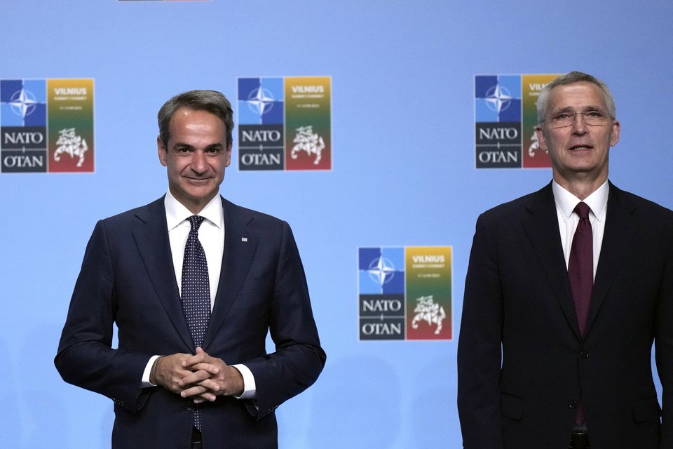 Μητσοτάκης και Στόλντεμπεργκ στη Σύνοδο του ΝΑΤΟ