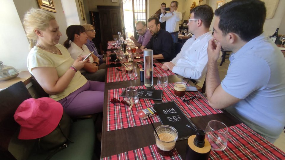 Συνάντηση του Νίκου Παππά με δημοσιογράφους 