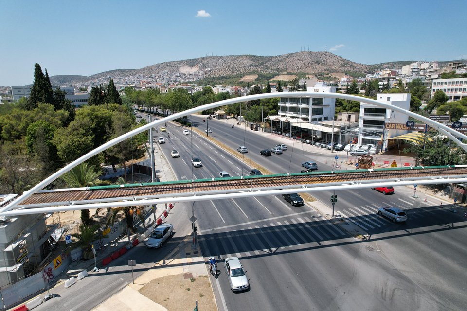 Η νέα πεζογέφυρα στο Παλατάκι Χαϊδαρίου