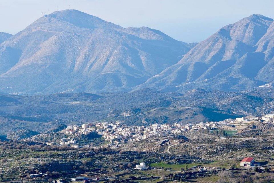 Για να γνωρίσετε τον αυθεντικό κρητικό τρόπο ζωής επισκεφτείτε τα Ανώγεια/ Φωτογραφία: Shutterstock