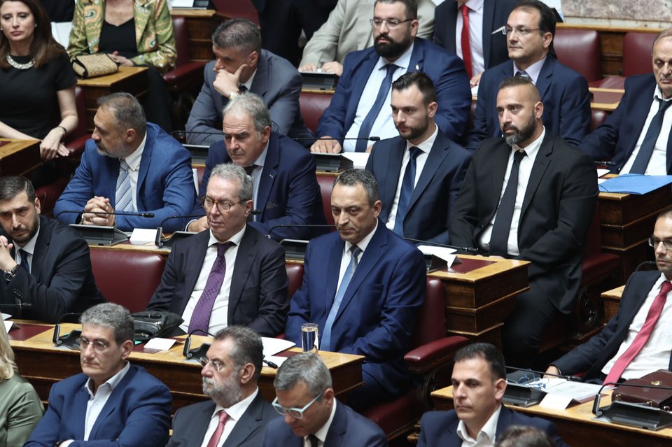 Οι Σπαρτιάτες τοποθετήθηκαν πάνω από τον ΣΥΡΙΖΑ