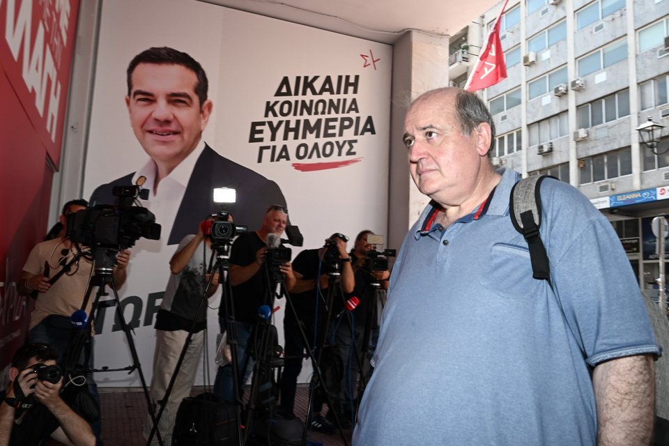 Ο Νίκος Φίλης