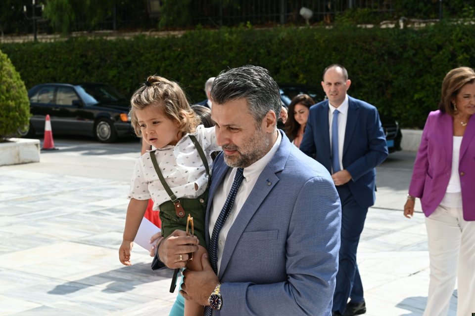 Ο Γιάννης Καλλιάνος με τον γιο του