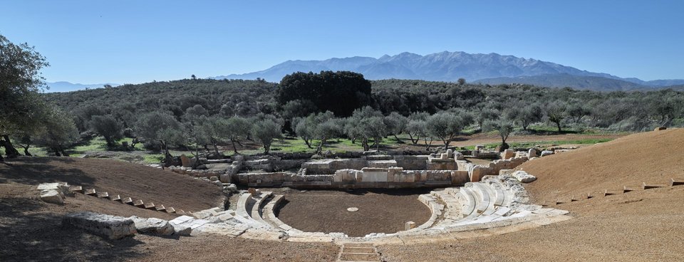 Αρχαίο Θέατρο Απτέρας
