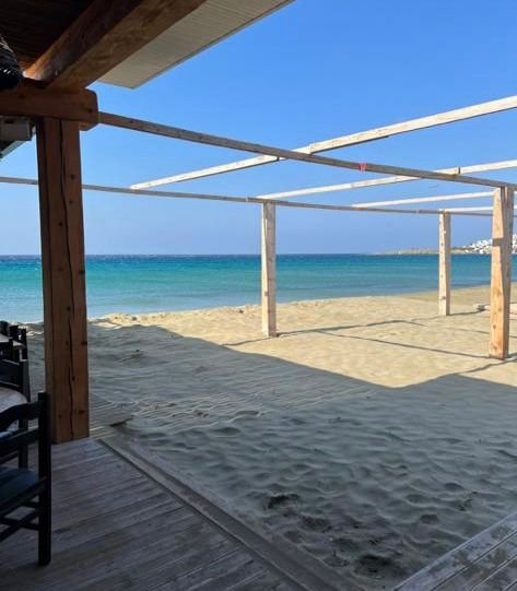 Από το ξήλωμα των παράνομων κατασκευών
