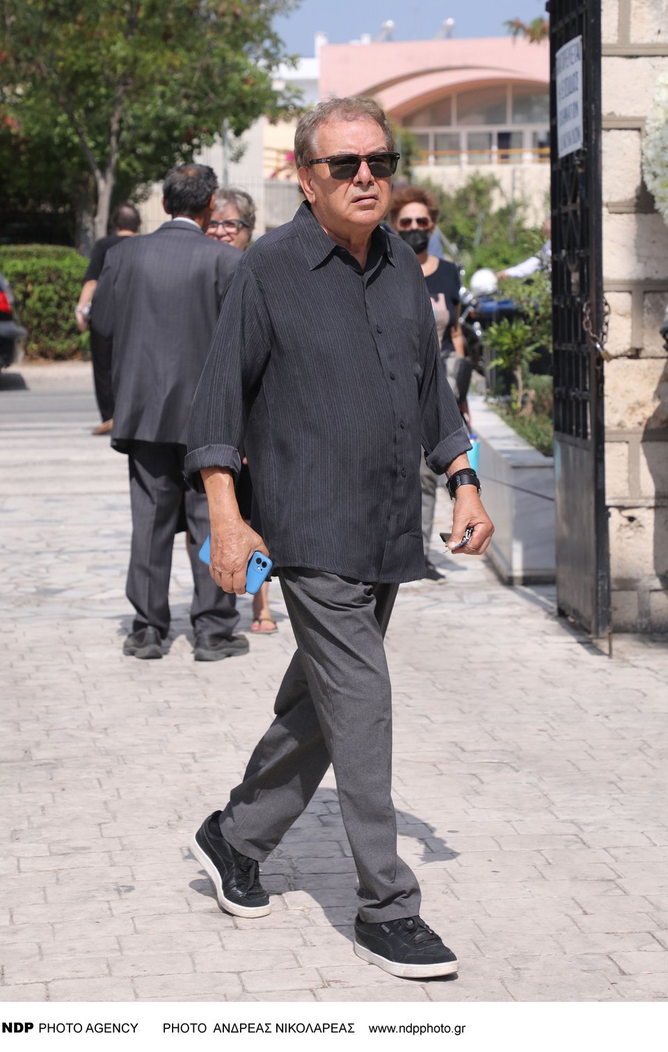 Μανώλης Μητσιας