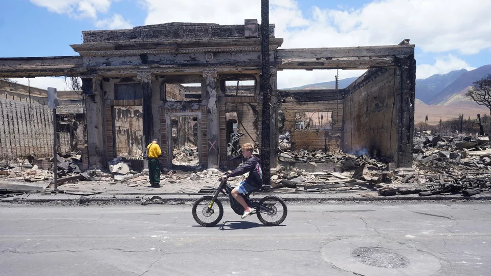 Η απόλυτη καταστροφή από την φονική πυρκαγιά στην πόλη Λαχάινα, στη Χαβάη