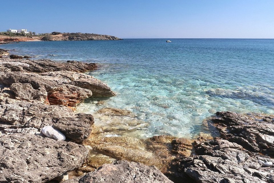 Για κολύμπι στα βράχια του Φάραγγα / Φωτογραφία: giodug/tripadvisor.com