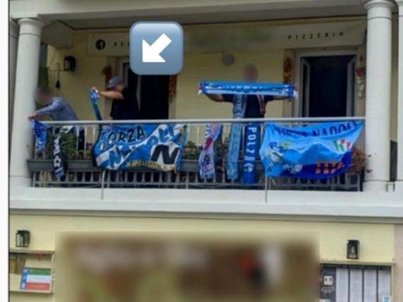 Ο Vincenzo La Porta, πανηγυρίζοντας το πρωτάθλημα της Νάπολι