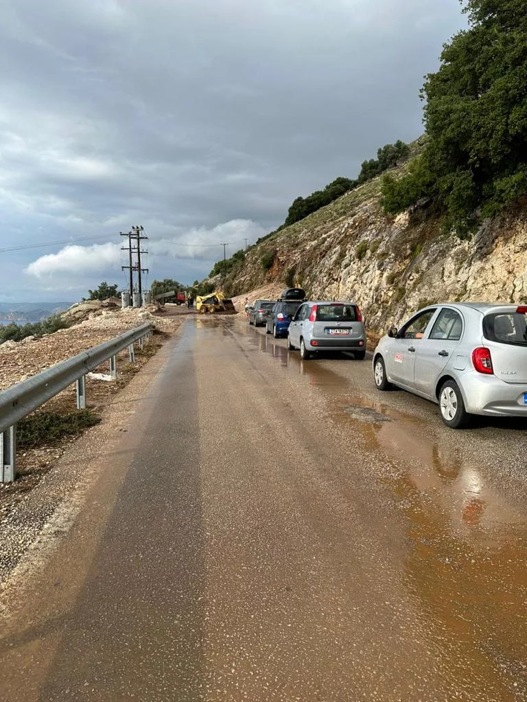 Προβλήματα από την κακοκαιρία στην Κεφαλονιά / Φωτογραφία: ekefalonia.gr
