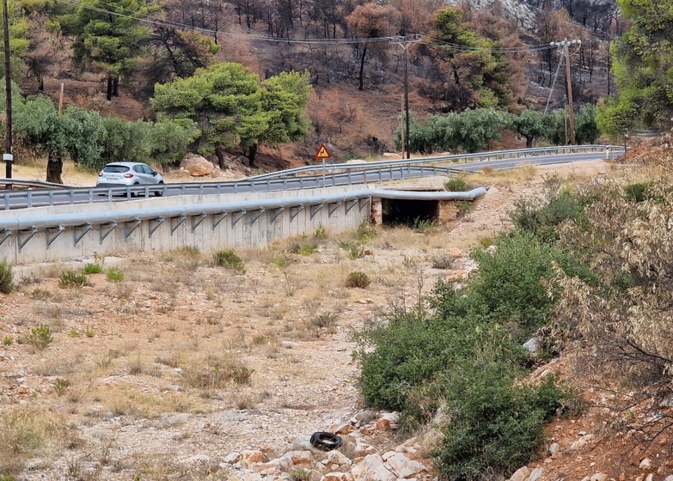 Εικ. 9. Μέγεθος αγωγού που δεν ανταποκρίνεται στις προβλεπόμενες παροχές στην περιοχή στη Μάνδρα Αττικής