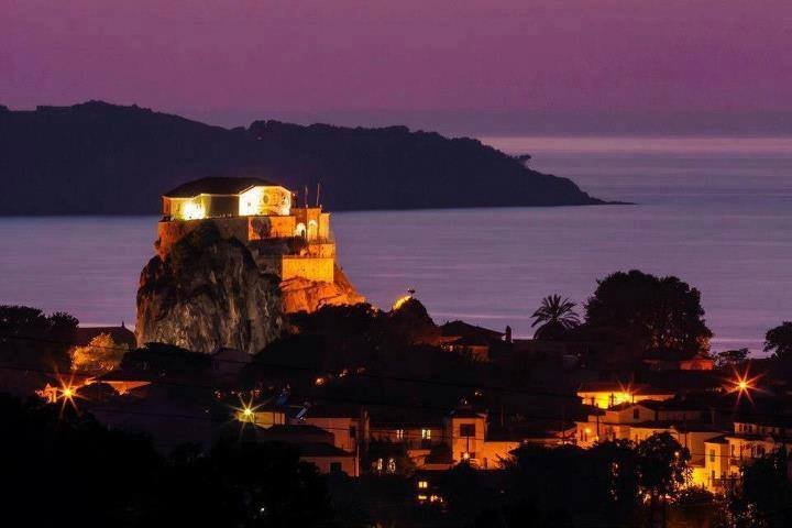 εκκλησια