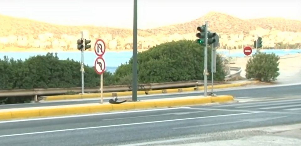 Το σημείο όπου έγινε το τροχαίο στη Βάρκιζα / Mega