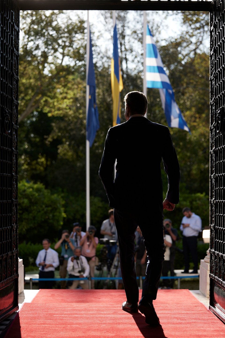 Ο Μητσοτάκης περιμένει τον Ζελένσκι