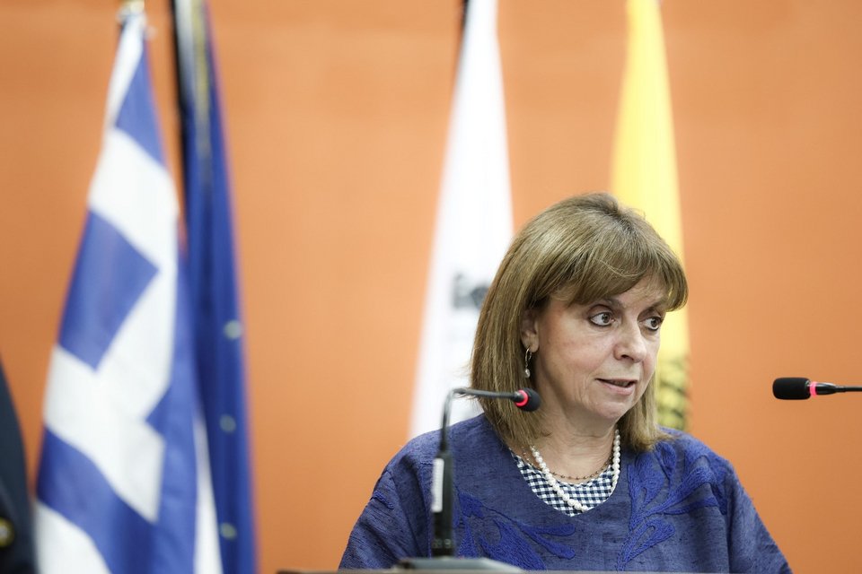 Τελετή ανακύρηξης της Προέδρου της Δημοκρατίας Κατερίνας Σακελλαροπούλου σε επίτιμη δημότη Πύργου / Φωτογραφία: Intime - Γ.Τ ΠτΔ ΜΑΝΩΛΟΠΟΥΛΟΣ ΘΟΔΩΡΗΣ