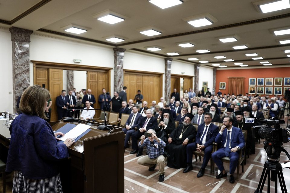 Τελετή ανακύρηξης της Προέδρου της Δημοκρατίας Κατερίνας Σακελλαροπούλου σε επίτιμη δημότη Πύργου / Φωτογραφία: Intime - Γ.Τ ΠτΔ ΜΑΝΩΛΟΠΟΥΛΟΣ ΘΟΔΩΡΗΣ