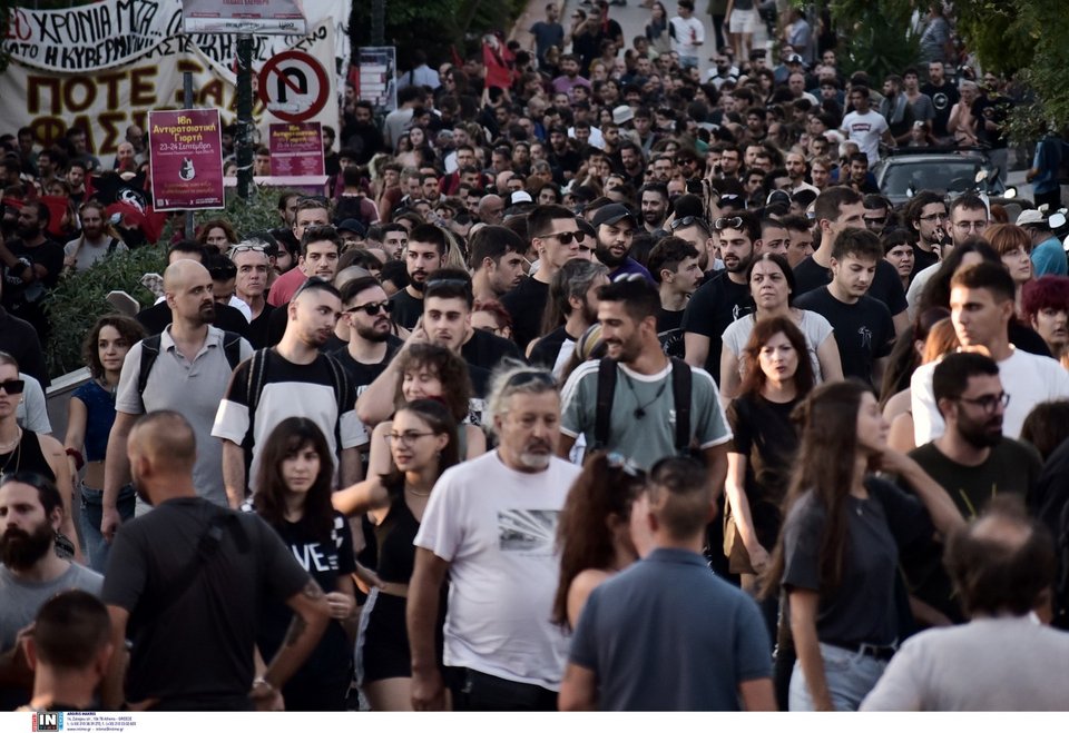 Η πορεία για τη «μαύρη» επέτειο των δέκα χρόνων από τη δολοφονία του Παύλου Φύσσα / Φωτογραφία: Intime - ΖΑΧΟΣ ΓΙΩΡΓΟΣ