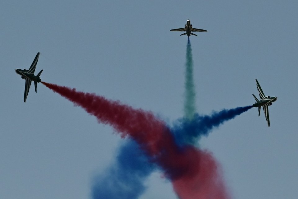 Σχηματισμοί μαχητικών αεροσκαφών στο Athens Flying Week 2023, στην Τανάγρα