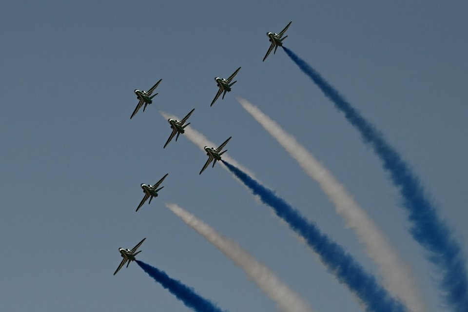 Σχηματισμοί μαχητικών αεροσκαφών στο Athens Flying Week 2023, στην Τανάγρα