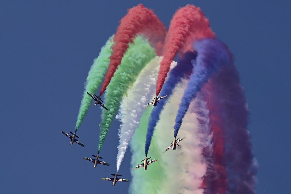 Σχηματισμοί μαχητικών αεροσκαφών στο Athens Flying Week 2023, στην Τανάγρα