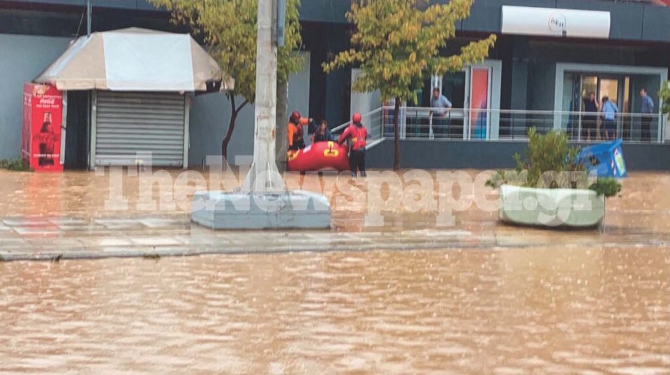 Πρωτοφανείς εικόνες για την πόλη του Βόλου