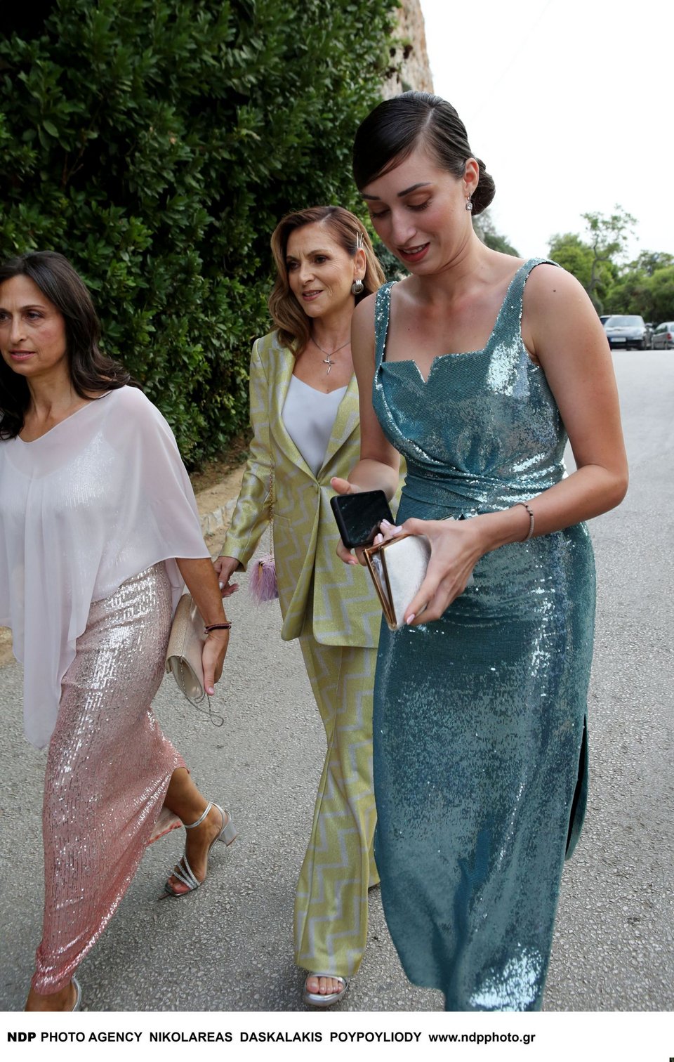 Η αδελφή και η μητέρα της Δήμητρας Βαμβακούση