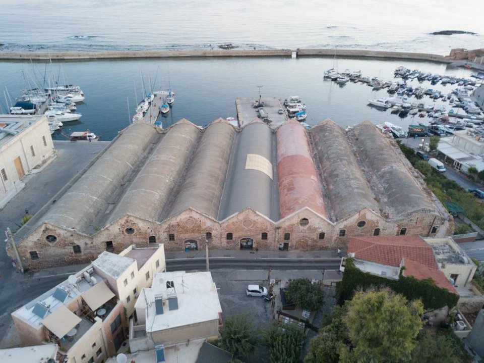 Προχωρά η αποκατάσταση και η απόδοση χρήσεων στα Νεώρια Χανίων